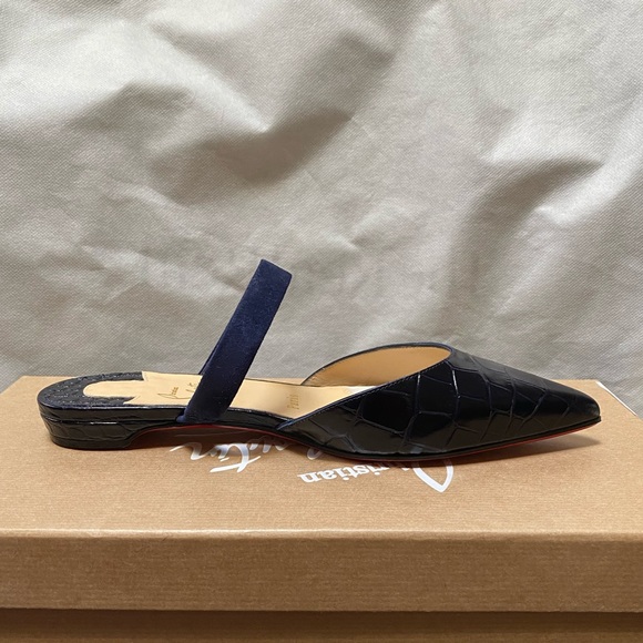 NIB CHRISTIAN LOUBOUTIN Choc Lock Flats, 36 - Picture 3 of 14